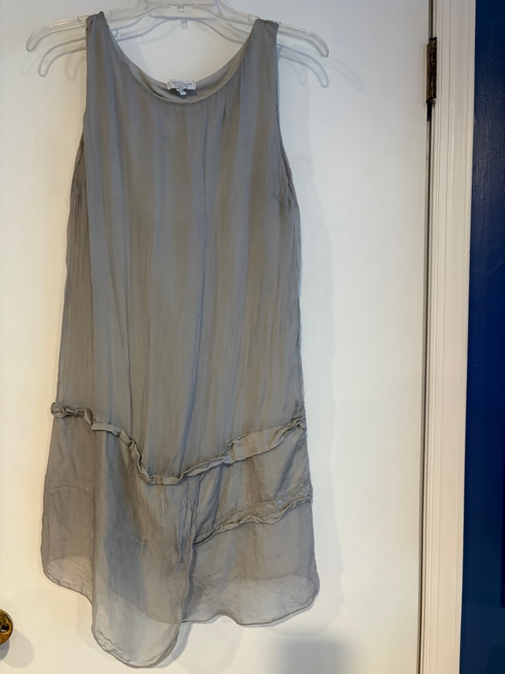 Light Gray Sleeveless Midi Dress - Casual Layered Style